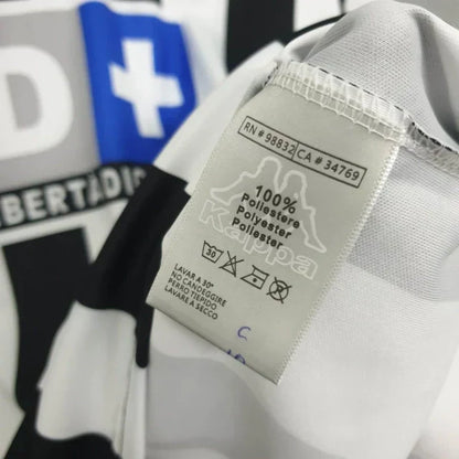 Camisa Juventus Retrô 2011/2012 Preta e Branca