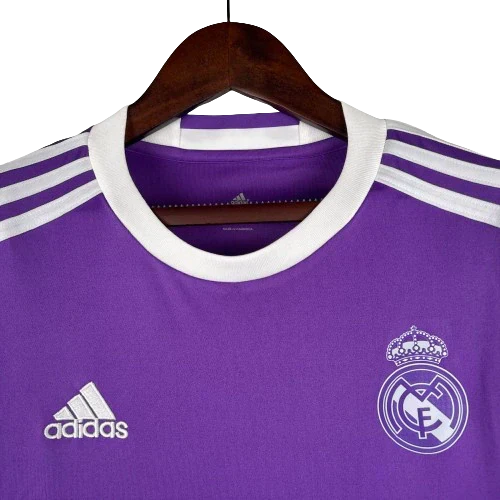 Camisa Retrô Real Madrid II Away 2016/17 Masculino Roxo