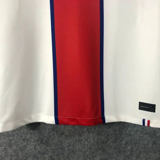 Camisa Retrô Paris Saint Germain Away 20/21 Torcedor Masculina - Branco