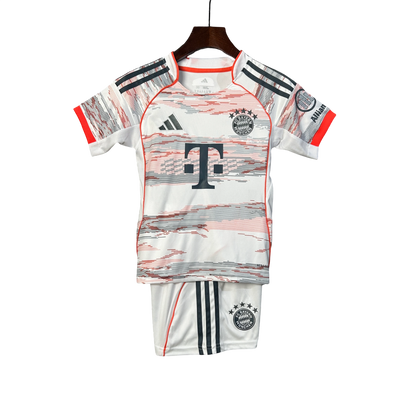 Conjunto Infantil Bayern de Munique Away 25/26