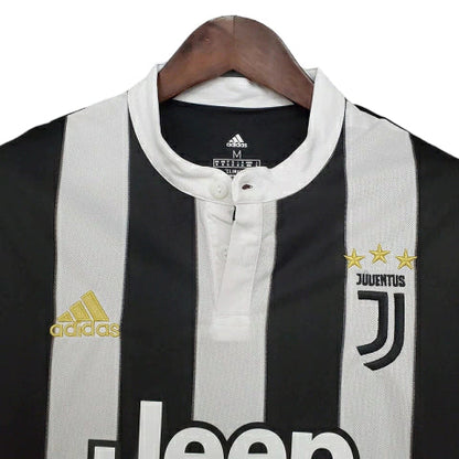 Camisa Juventus Retrô 2017/2018 Preta e Branca
