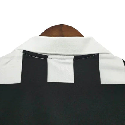 Camisa Juventus Retrô 2011/2012 Preta e Branca