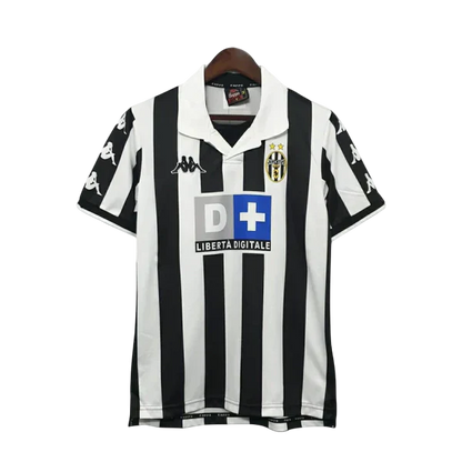 Camisa Juventus Retrô 2011/2012 Preta e Branca